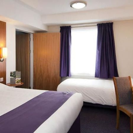 Premier Inn Premier Inn Solihull Town Centre エクステリア 写真